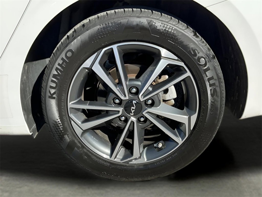 Used 2024 Kia Forte LXS image 20