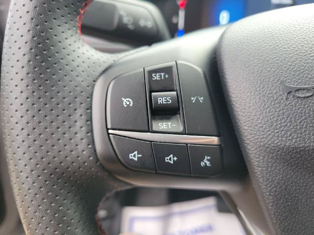 Certified 2025 Ford Escape ST-Line Select AWD/4WD image 20