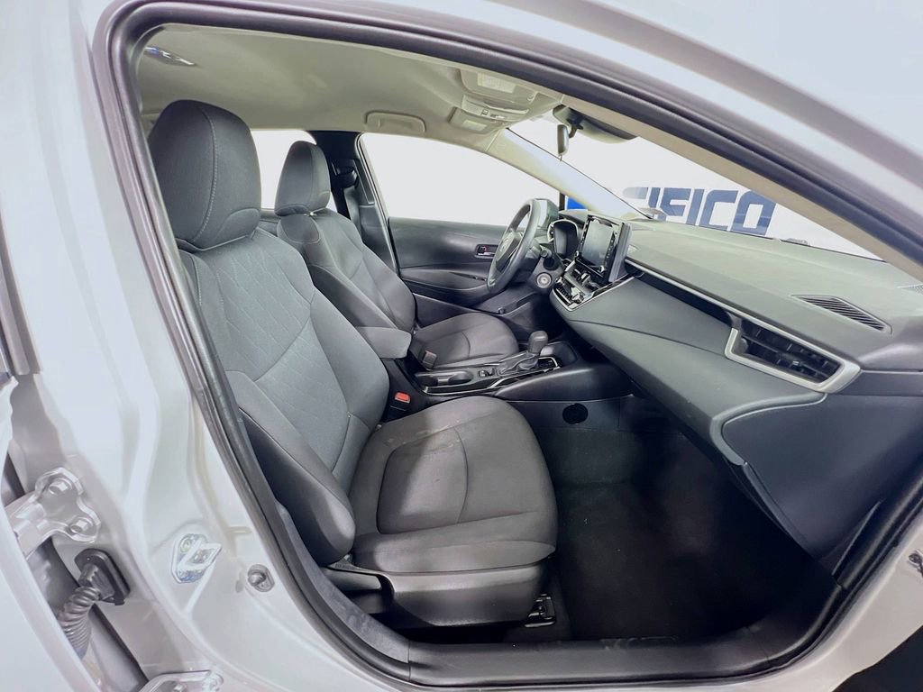 Used 2022 Toyota Corolla LE image 26