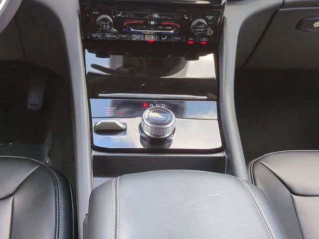 Used 2025 Jeep Grand Cherokee Limited w/ Black Appearance Package AWD/4WD image 19