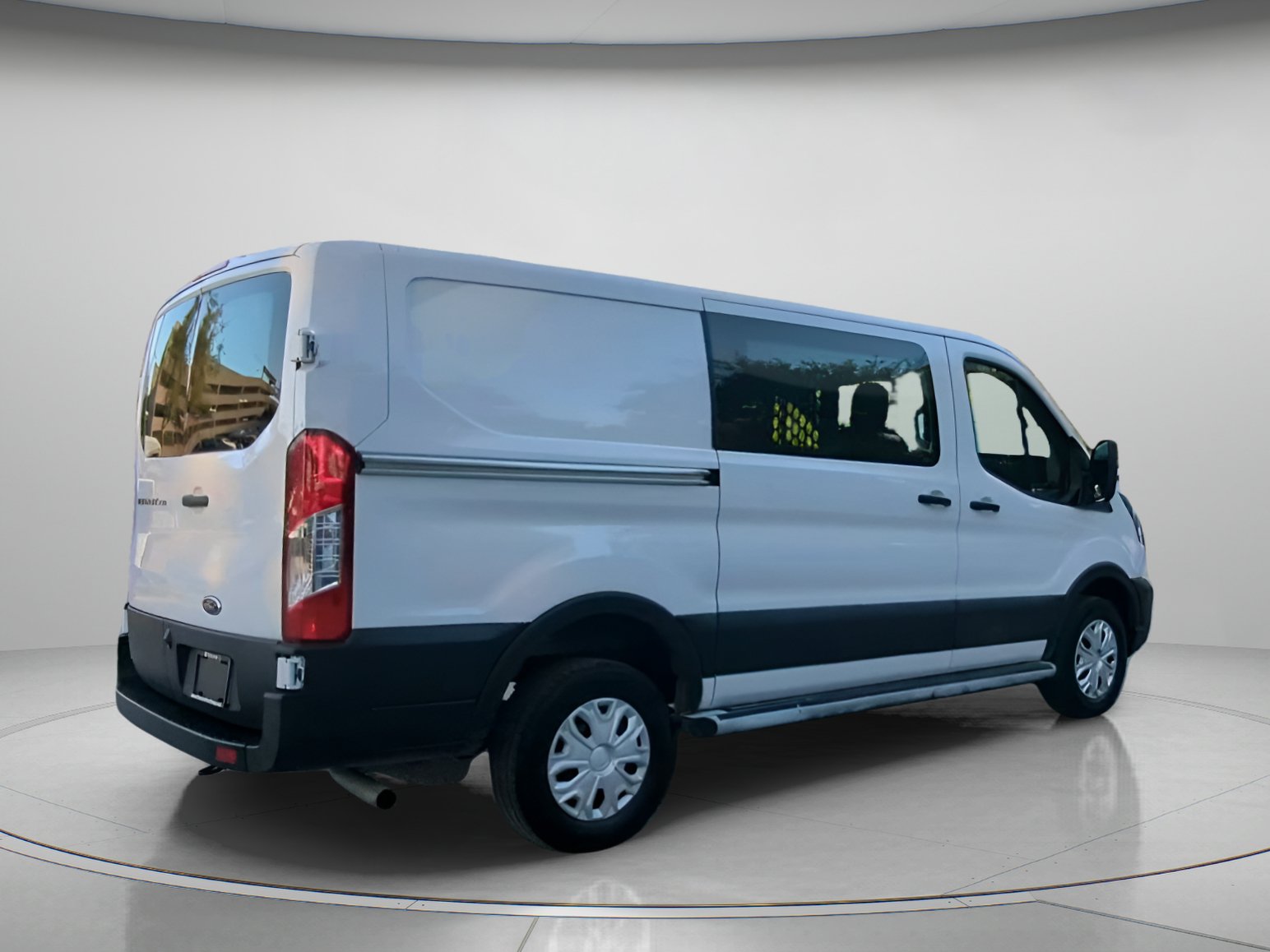 Certified 2025 Ford Transit 250 Low Roof w/ Exterior Upgrade Package RWD image 28