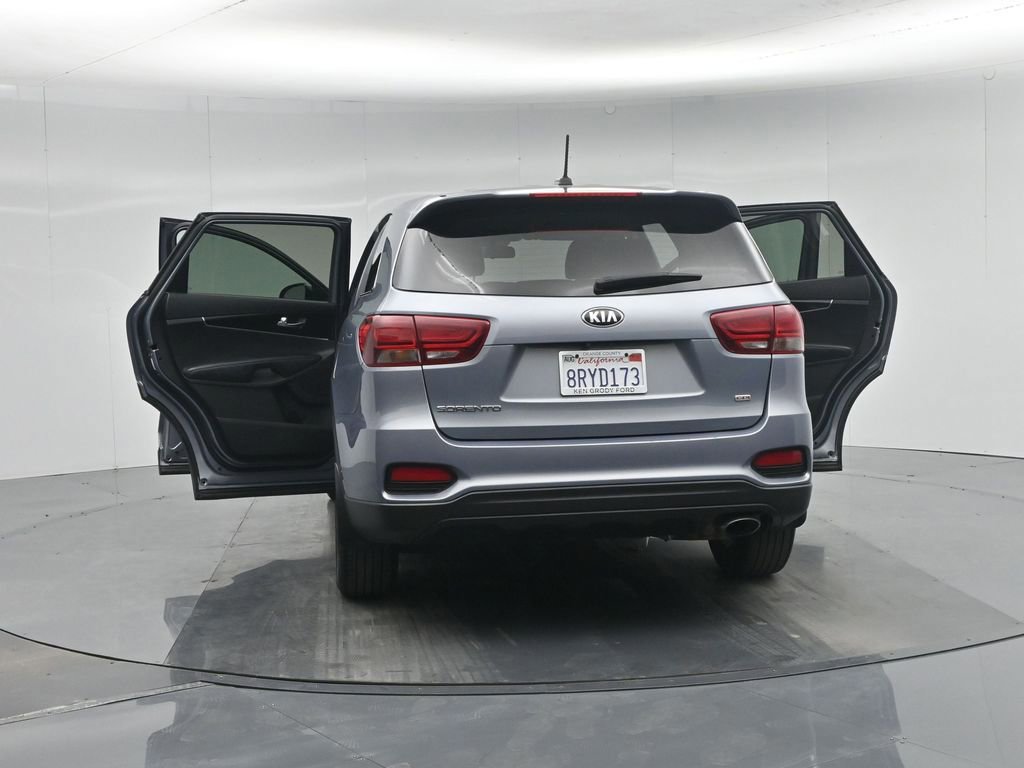 Used 2020 Kia Sorento LX image 55