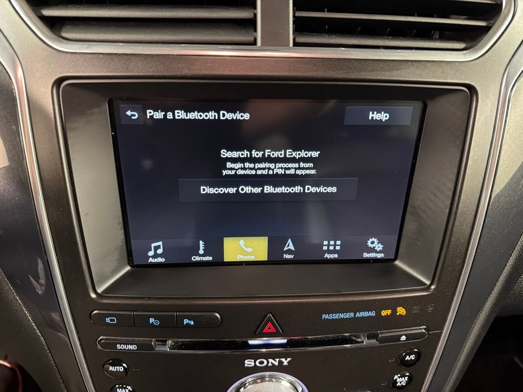 Certified 2018 Ford Explorer Limited w/ Equipment Group 301A AWD/4WD image 11
