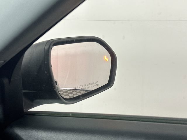 Certified 2022 Ford Explorer XLT w/ Equipment Group 202A image 25