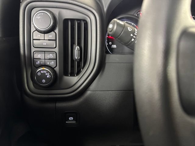 Used 2024 Chevrolet Silverado 2500 Custom w/ Custom Value Package AWD/4WD image 17