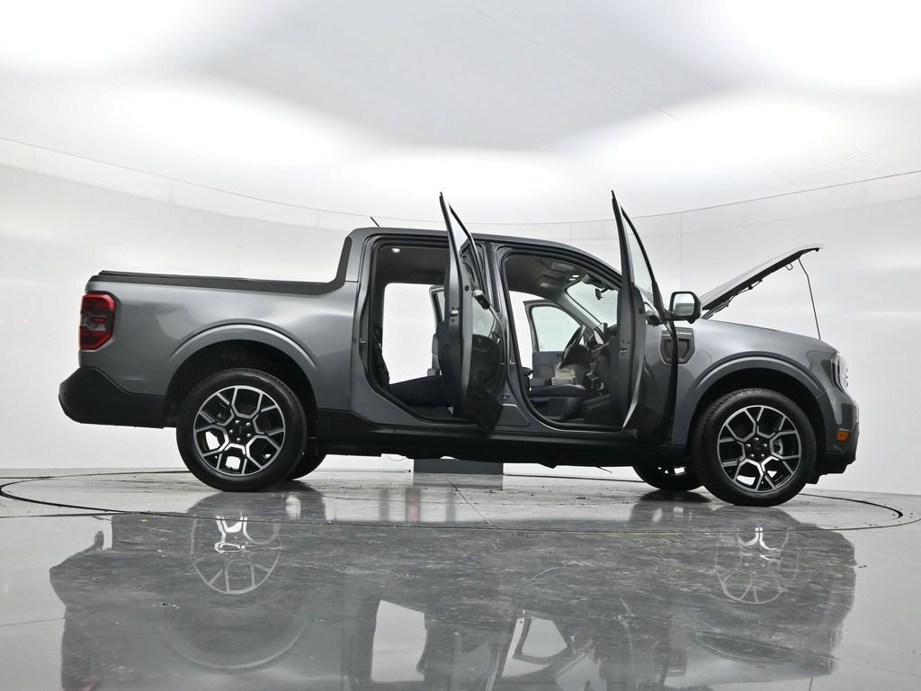 Certified 2025 Ford Maverick Lariat AWD/4WD image 58
