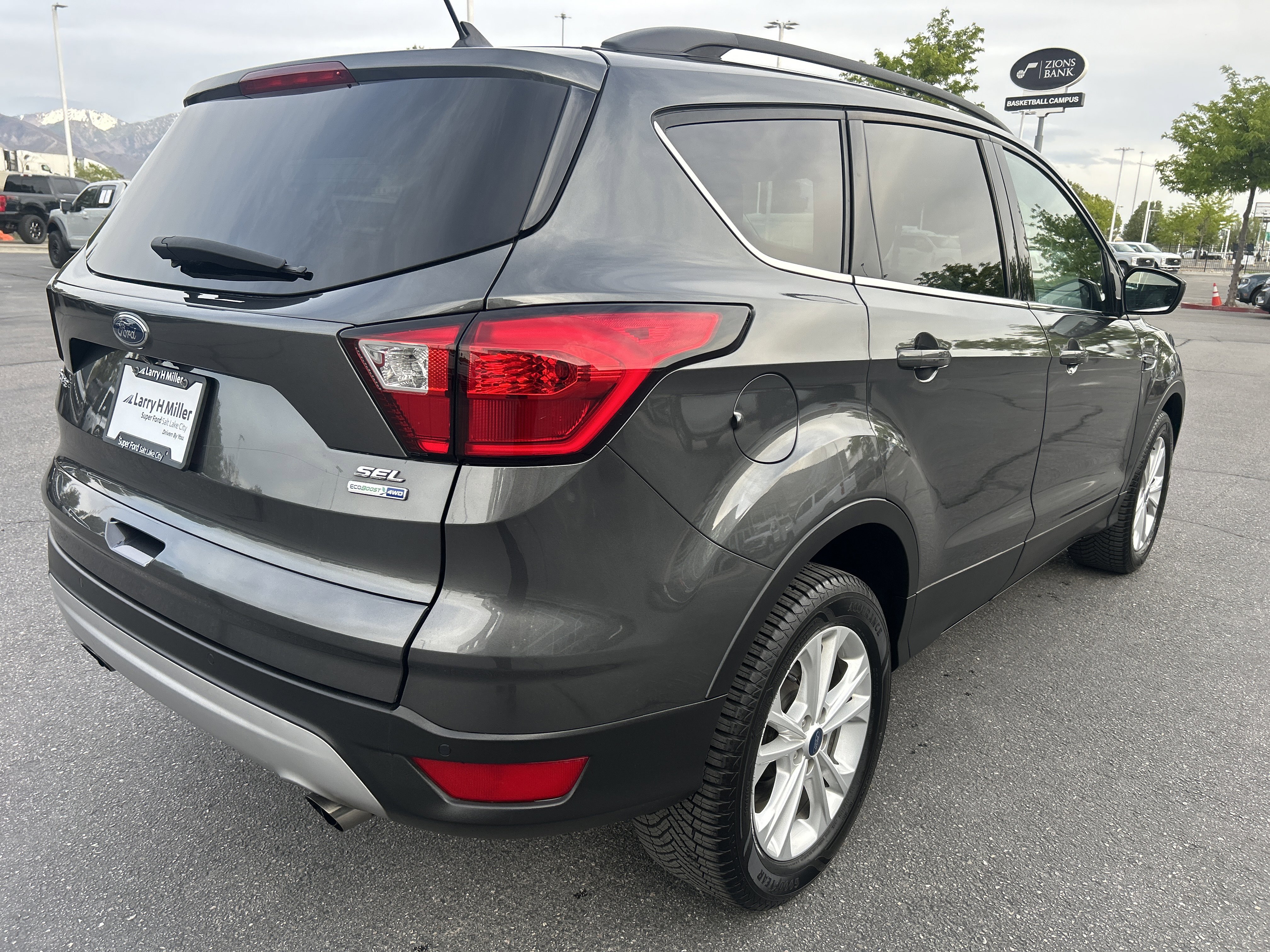 Certified 2019 Ford Escape SEL AWD/4WD image 6