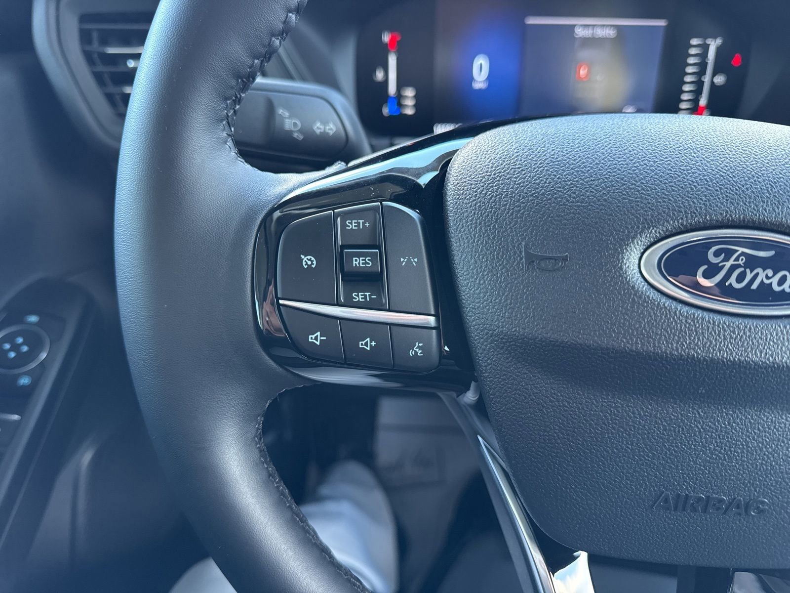 Certified 2024 Ford Escape Active image 29