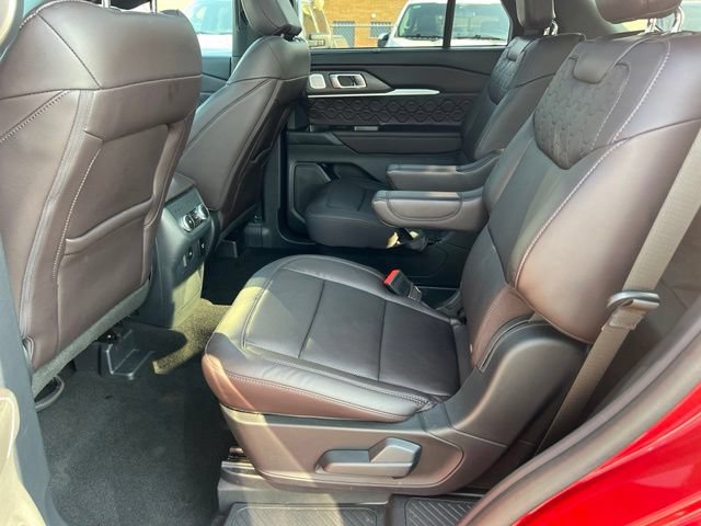 Certified 2025 Ford Explorer Platinum AWD/4WD image 21