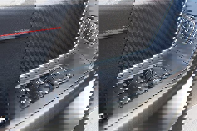 Certified 2025 Ford F150 Raptor image 19