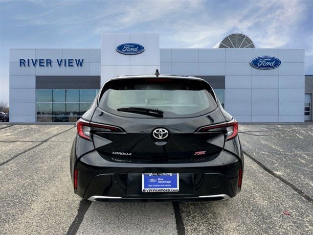 Used 2023 Toyota Corolla XSE image 3