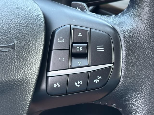 Certified 2020 Ford Escape Titanium AWD/4WD image 19