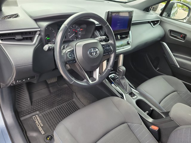 Used 2023 Toyota Corolla Cross AWD Hybrid image 16