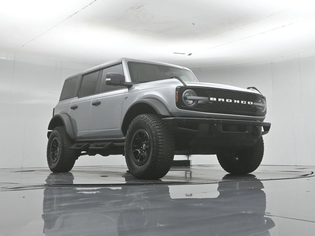 Certified 2023 Ford Bronco Wildtrak AWD/4WD image 50