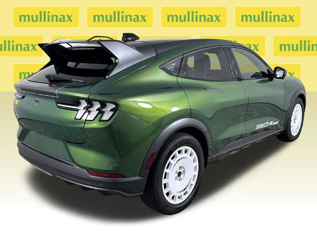 Certified 2025 Ford Mustang Mach-E GT AWD/4WD image 4