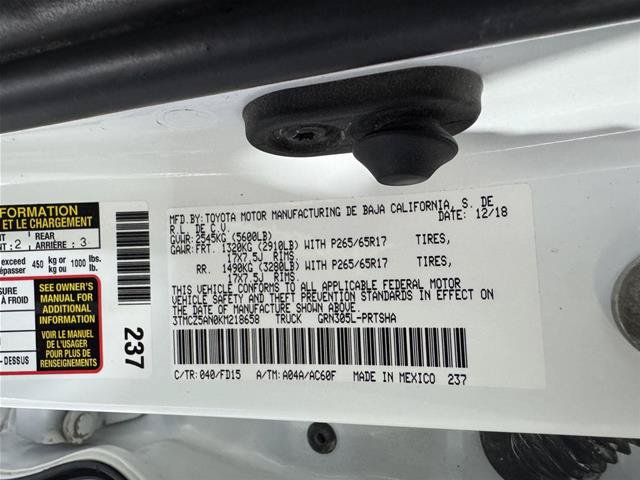 Used 2019 Toyota Tacoma TRD Sport AWD/4WD image 28