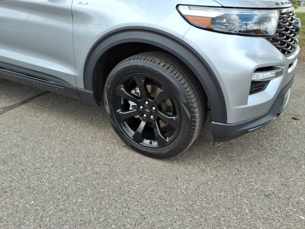 Certified 2024 Ford Explorer ST-Line w/ Class IV Trailer Tow Package AWD/4WD image 5