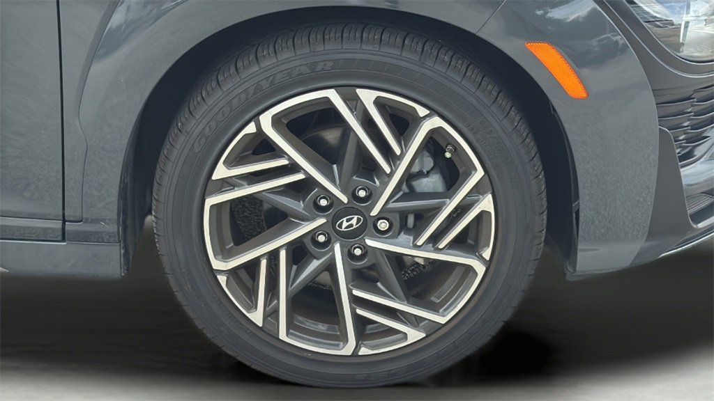 Used 2023 Hyundai Kona N Line image 17