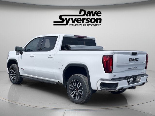 Used 2022 GMC Sierra 1500 AT4 w/ AT4 Premium Package AWD/4WD image 3