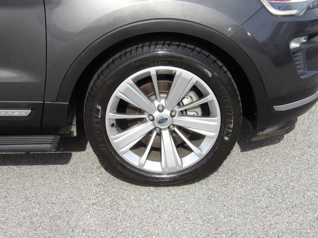Certified 2018 Ford Explorer Limited image 11