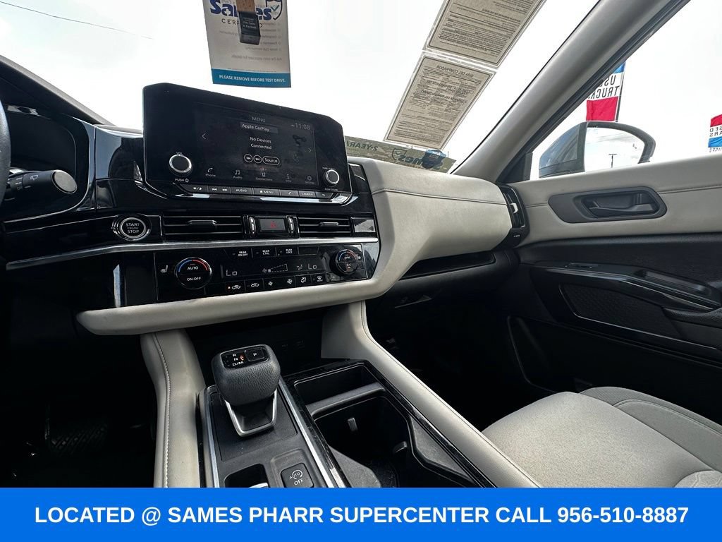 Used 2024 Nissan Pathfinder SV FWD image 12