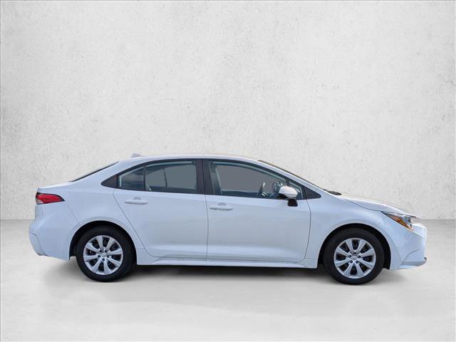 Used 2024 Toyota Corolla LE FWD image 5
