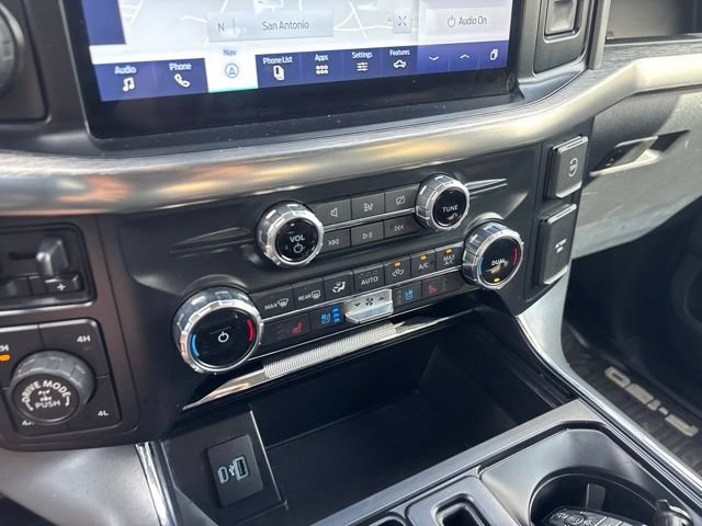 Certified 2022 Ford F150 Lariat w/ FX4 Off-Road Package AWD/4WD image 15
