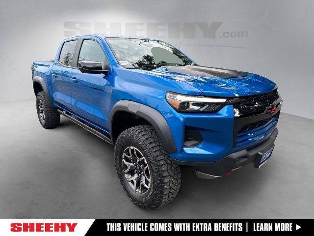 Used 2023 Chevrolet Colorado ZR2 w/ ZR2 Convenience Package III AWD/4WD image 1