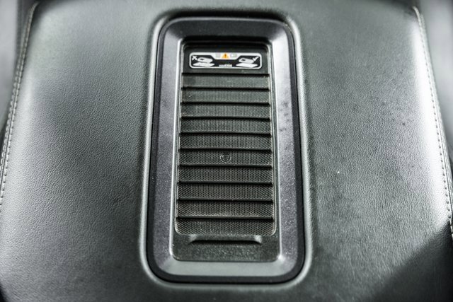 Used 2017 Chevrolet Suburban LT image 32