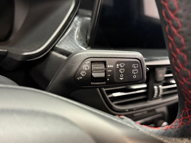 Certified 2023 Ford Escape ST-Line w/ Tech Pack #1 FWD image 20