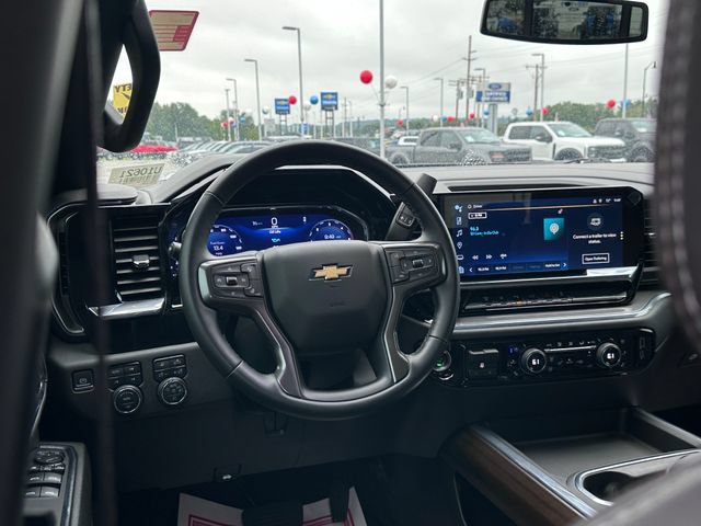 Used 2024 Chevrolet Silverado 2500 High Country AWD/4WD image 9