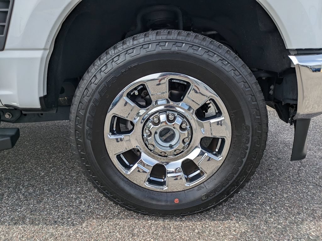 Certified 2025 Ford F350 Lariat w/ Chrome Package AWD/4WD image 11