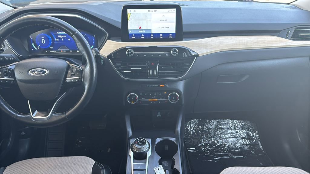 Certified 2022 Ford Escape Titanium w/ Titanium Elite Package image 9