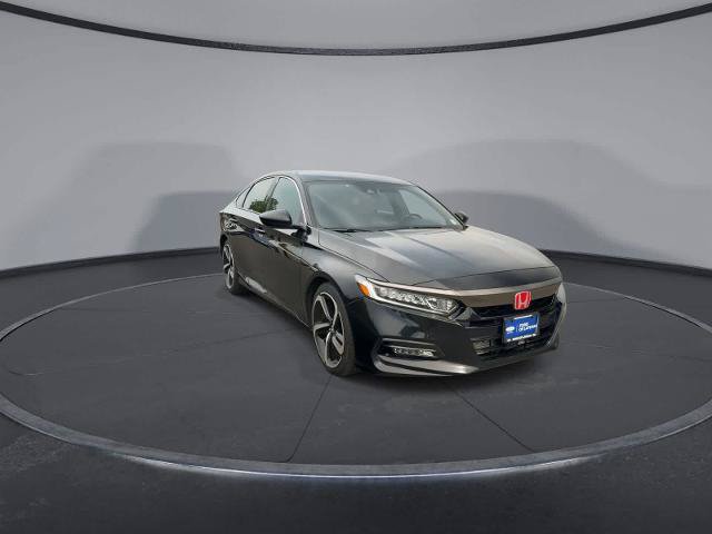 Used 2018 Honda Accord Sport image 2