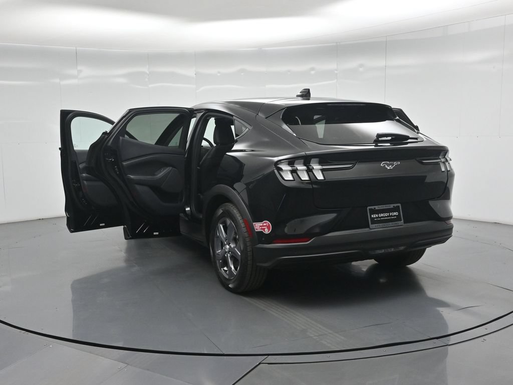 Certified 2023 Ford Mustang Mach-E Select RWD image 31