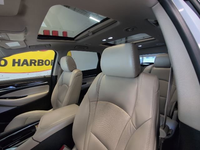 Used 2021 Buick Enclave Premium image 30