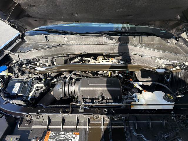 Certified 2023 Ford Explorer Limited AWD/4WD image 4