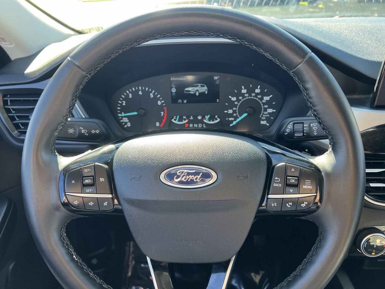 Certified 2022 Ford Escape SE w/ SE Sport Appearance Package AWD/4WD image 16