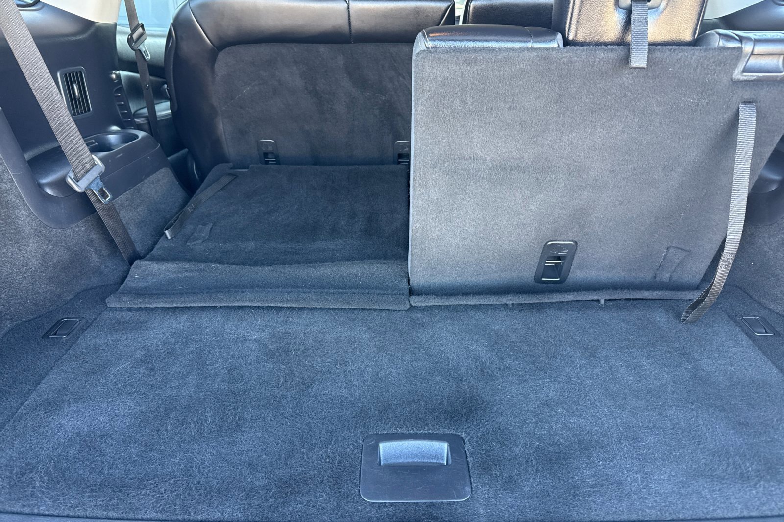 Used 2019 Nissan Pathfinder SL image 17