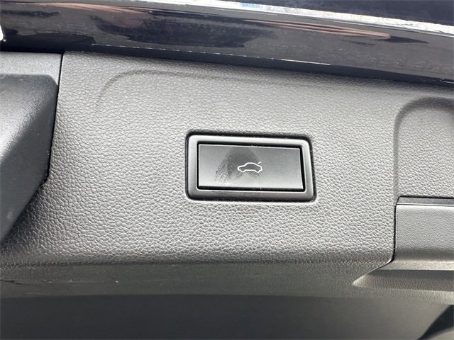 Used 2019 Volkswagen Atlas SEL Premium image 47