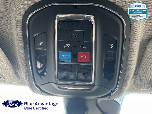 Used 2023 Jeep Grand Cherokee Limited AWD/4WD image 15
