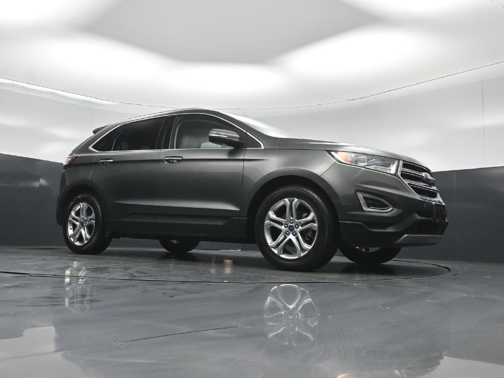 Certified 2018 Ford Edge Titanium w/ Ford Safe & Smart Package FWD image 3