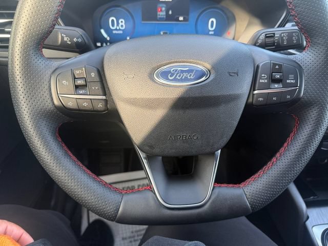 Certified 2023 Ford Escape ST-Line Select w/ Tech Pack #2 AWD/4WD image 11