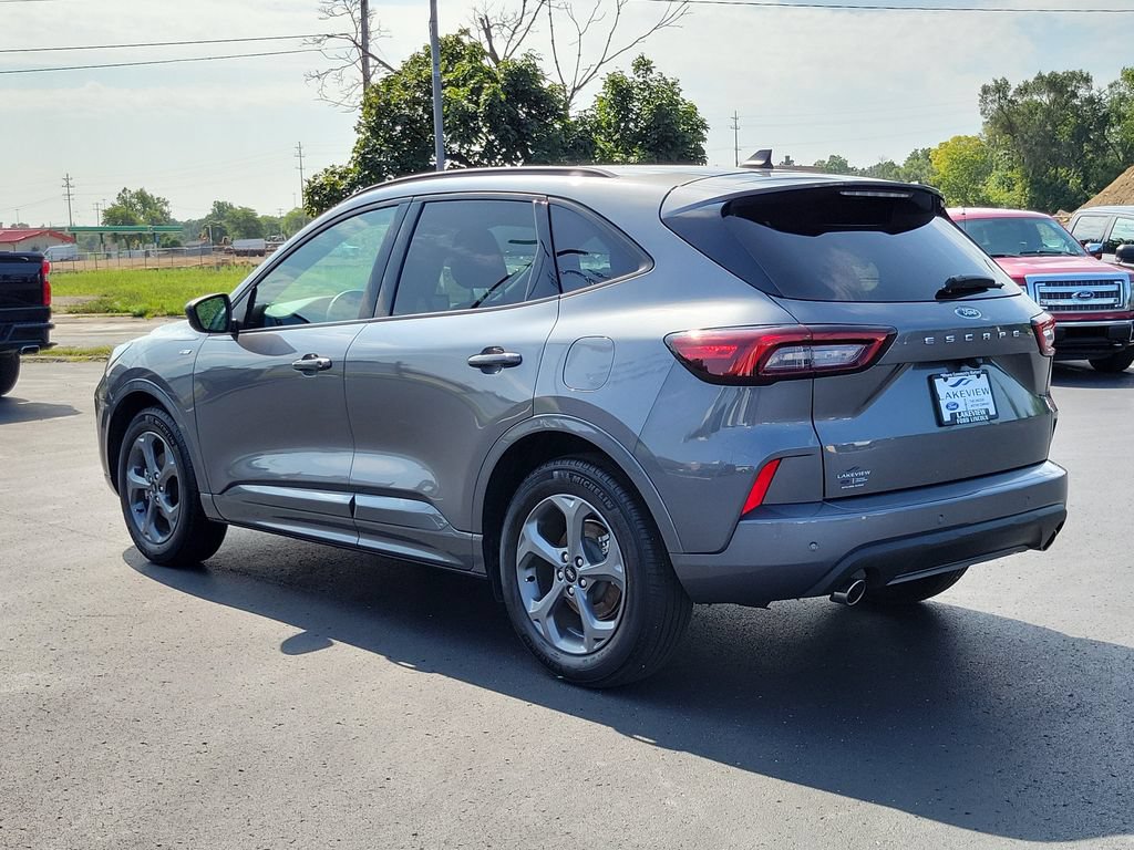 Certified 2024 Ford Escape ST-Line w/ Tech Pack #1 FWD image 4