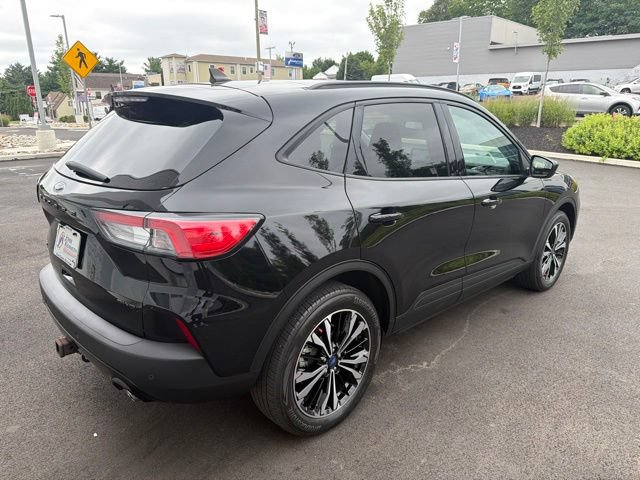 Certified 2022 Ford Escape SEL w/ SEL Stealth AWD Package image 6