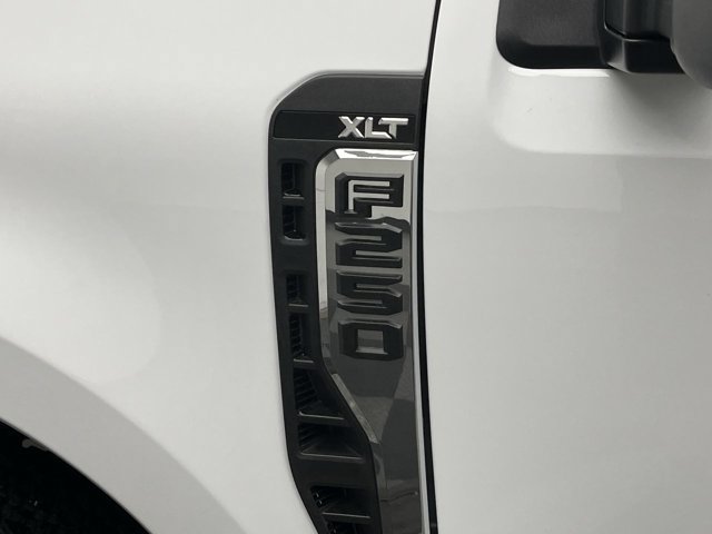 Certified 2026 Ford F250 XLT AWD/4WD image 30