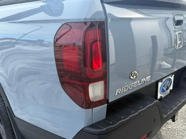Used 2022 Honda Ridgeline Black Edition image 38