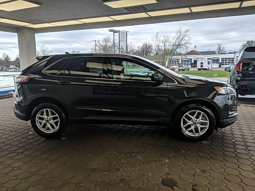 Certified 2023 Ford Edge SEL AWD/4WD image 5