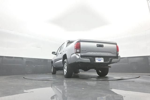 Used 2023 Toyota Tacoma SR AWD/4WD image 41