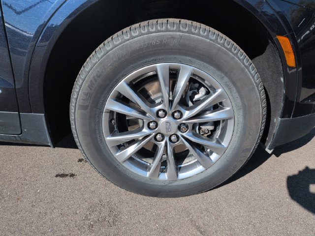 Used 2021 Cadillac XT5 Premium Luxury w/ LPO, Floor Liner Package FWD image 13